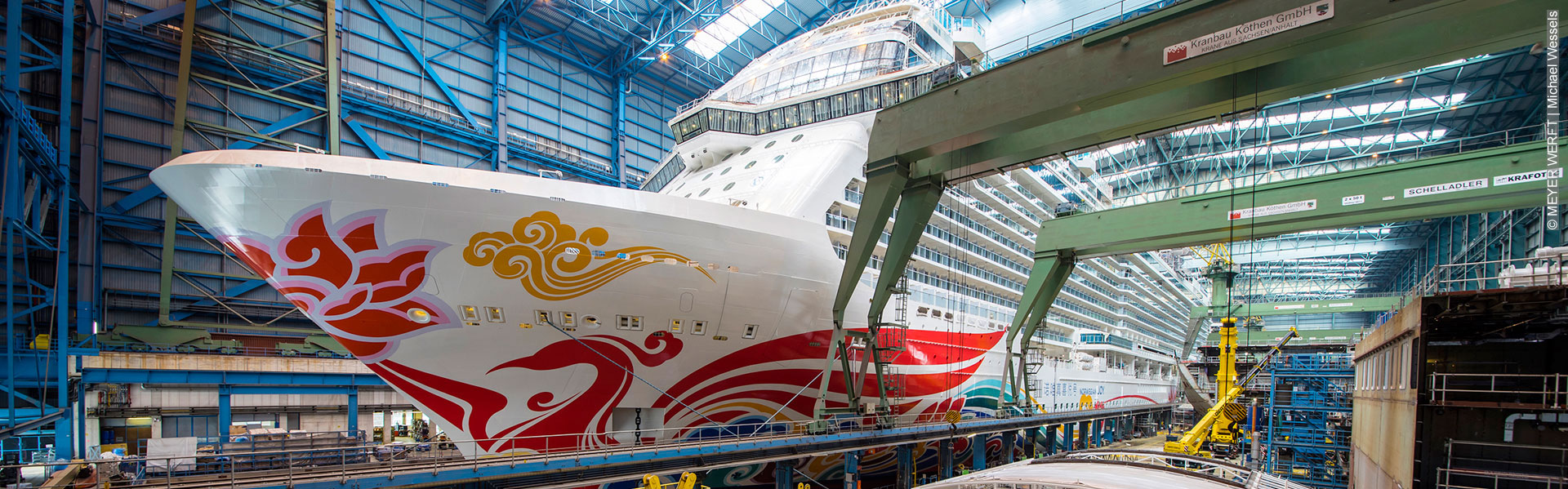 See how these cruiseships are build